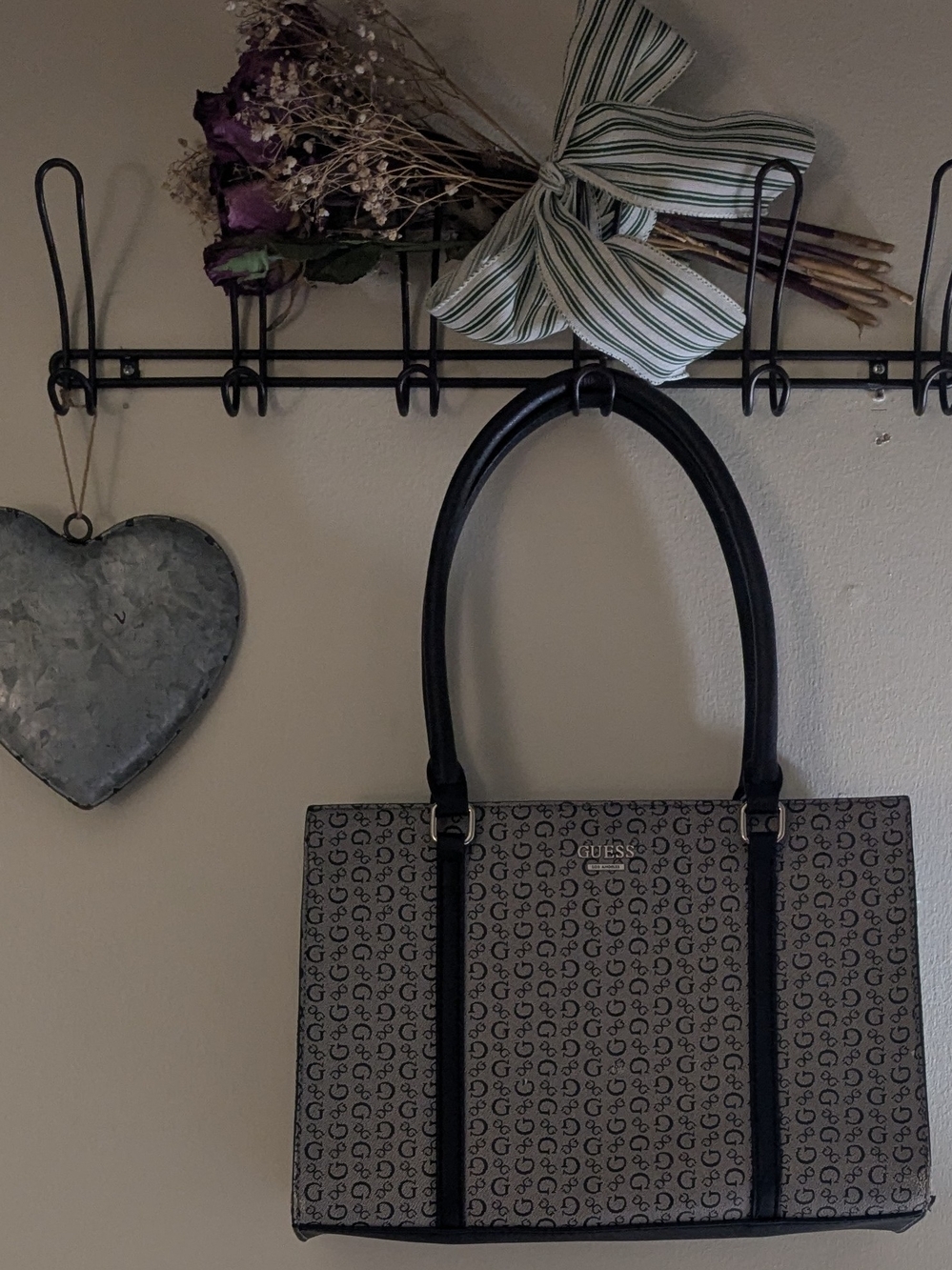 GUESS Black Logo Tote Bag - Signature Pattern